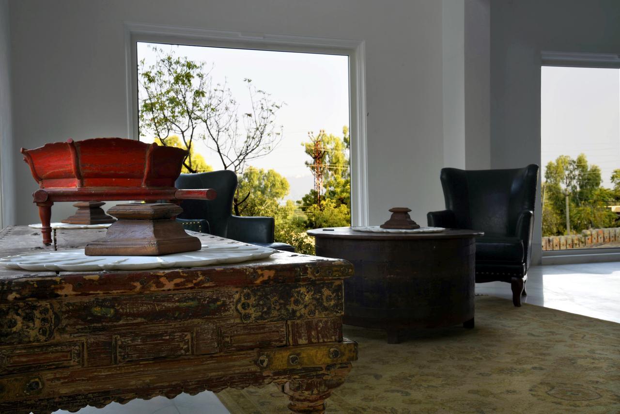 Fateh Niwas Bed & Breakfast Udaipur Bagian luar foto