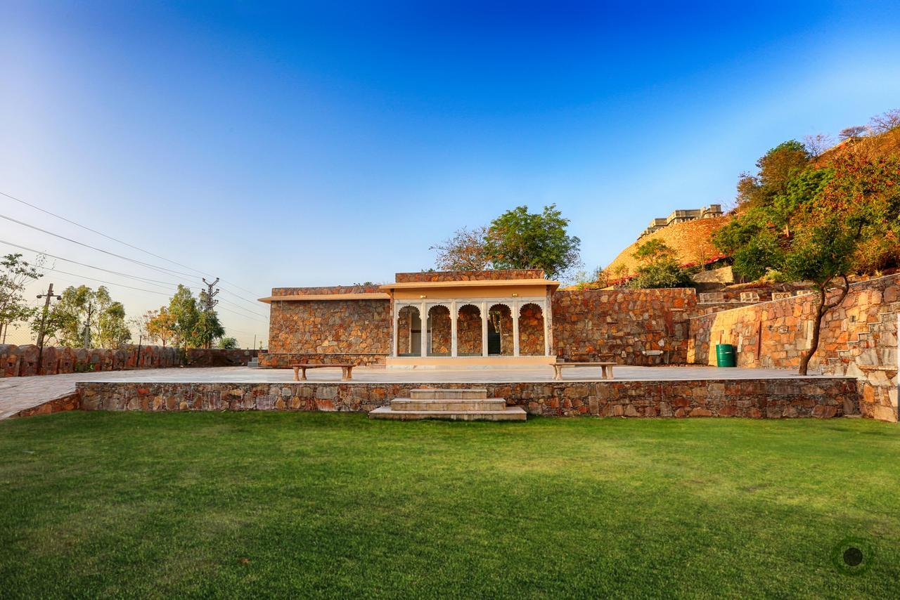 Fateh Niwas Bed & Breakfast Udaipur Bagian luar foto