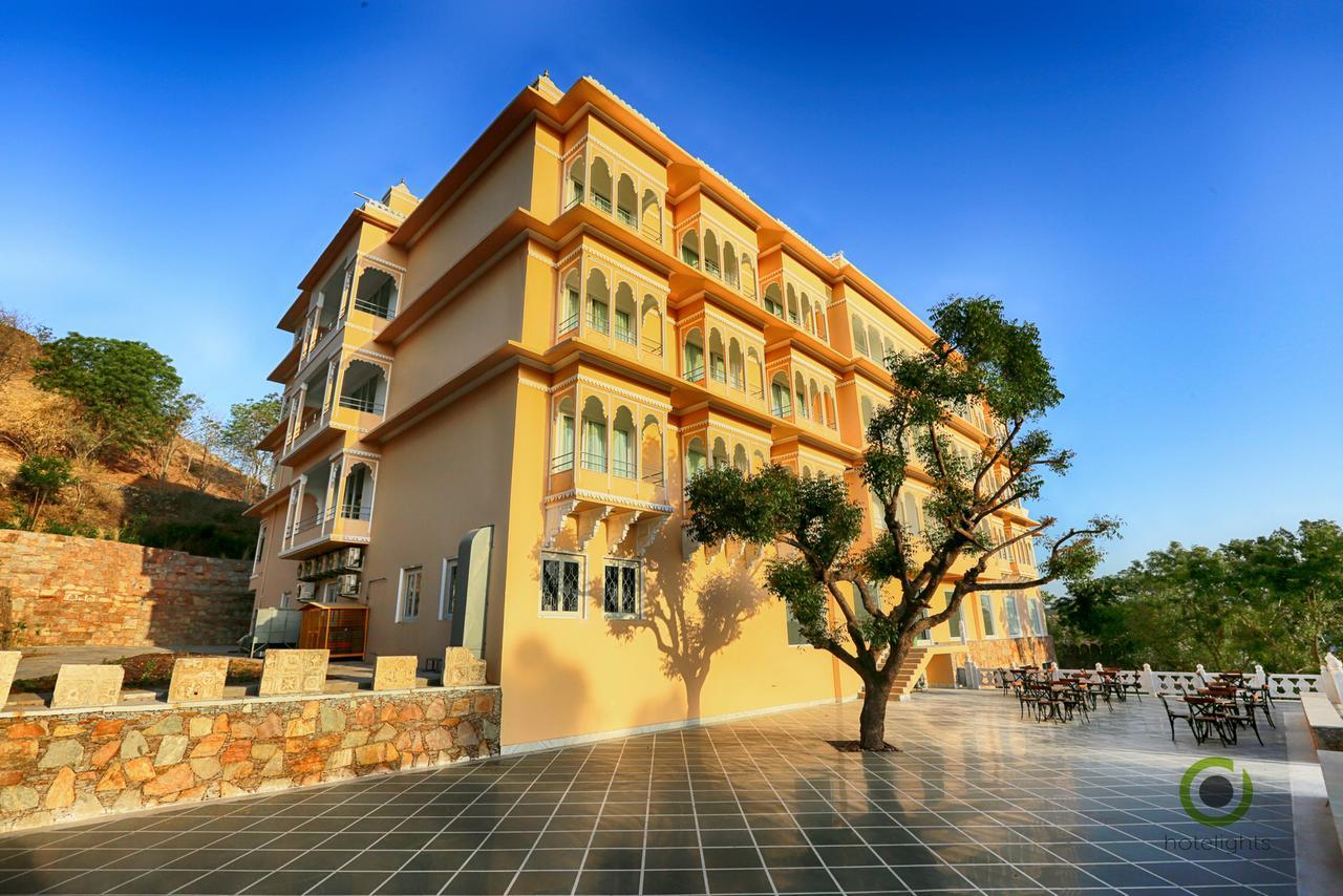 Fateh Niwas Bed & Breakfast Udaipur Bagian luar foto